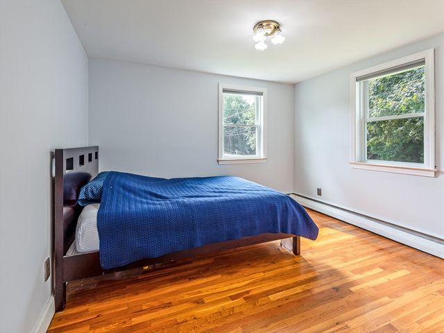 253 Central St, Hudson, MA 01749