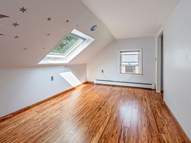253 Central St, Hudson, MA 01749