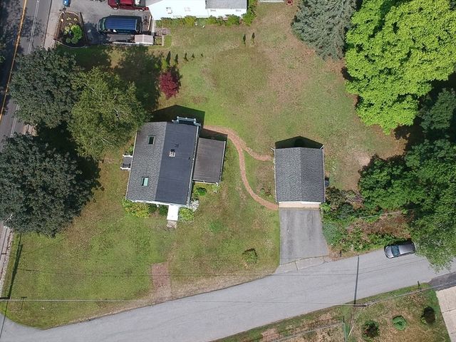 253 Central St, Hudson, MA 01749
