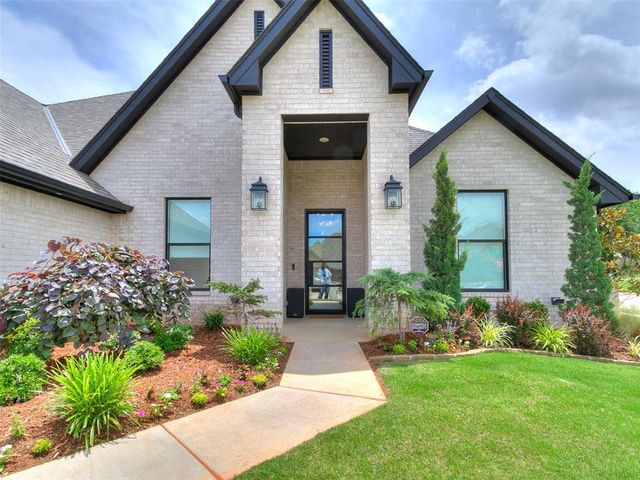 5216 NW 116th Street, Oklahoma City, OK 73162
