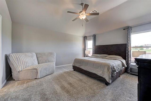 15612 W Vermillion Drive, Edmond, OK 73013
