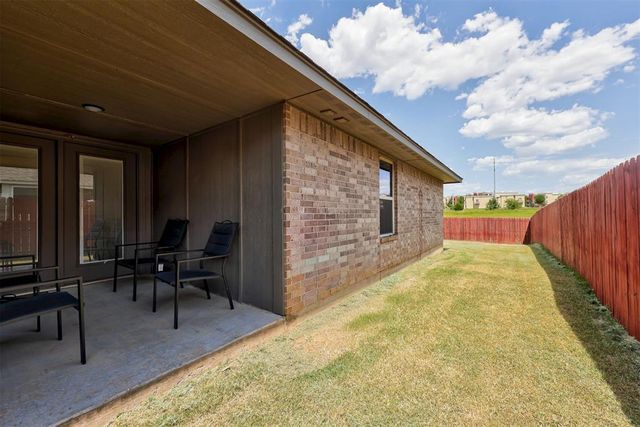 15612 W Vermillion Drive, Edmond, OK 73013