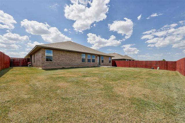 15612 W Vermillion Drive, Edmond, OK 73013