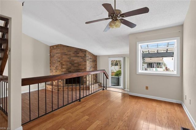 214 N First ST, Hampton, VA 23664