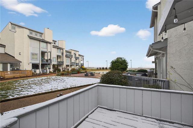 214 N First ST, Hampton, VA 23664