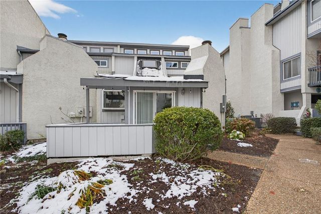 214 N First ST, Hampton, VA 23664