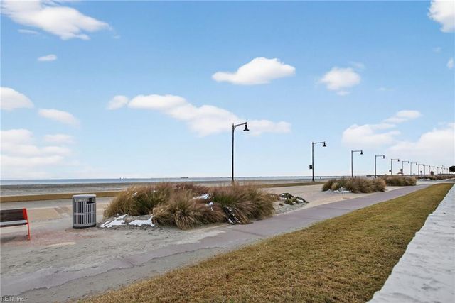 214 N First ST, Hampton, VA 23664