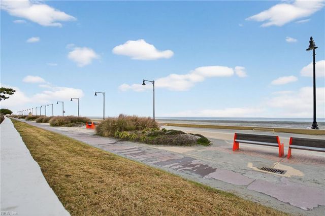 214 N First ST, Hampton, VA 23664