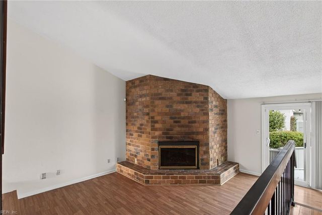 214 N First ST, Hampton, VA 23664