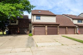 3940 Partridge Circle D, Bettendorf, IA 52722