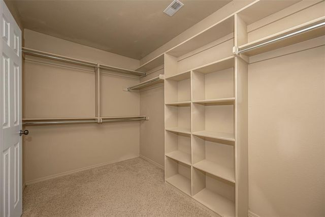 800 Longmeadow Court, Edmond, OK 73003