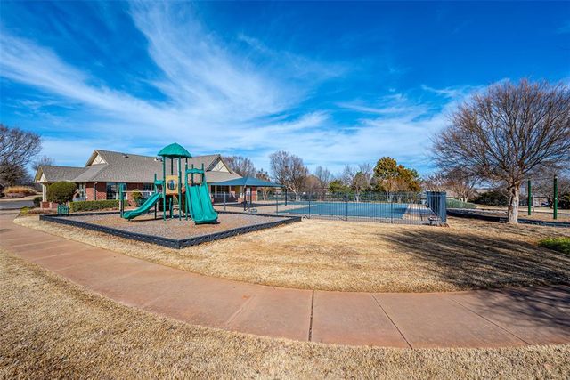 800 Longmeadow Court, Edmond, OK 73003