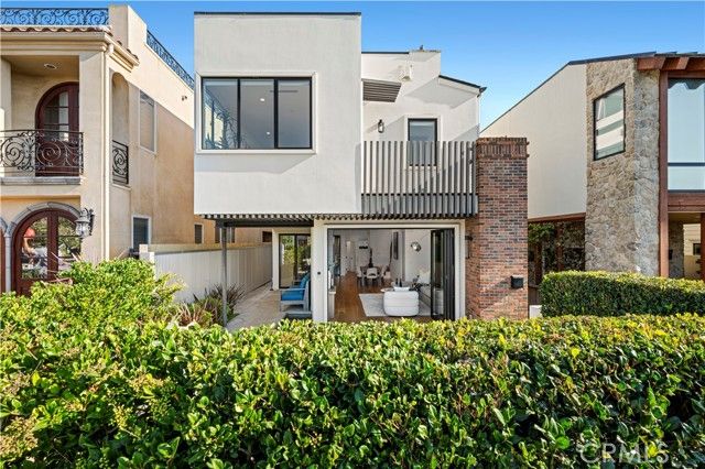 608 Orchid Avenue, Corona Del Mar (newport Beach), CA 92625