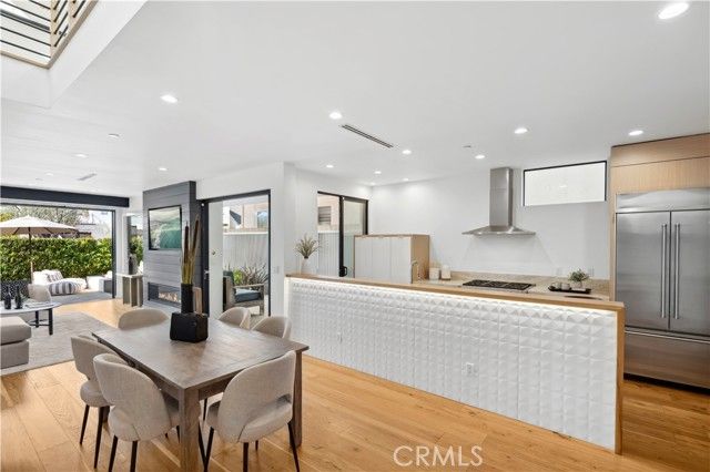 608 Orchid Avenue, Corona Del Mar (newport Beach), CA 92625