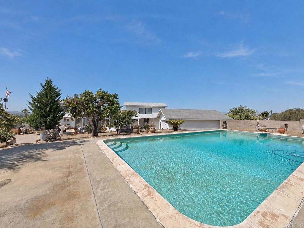 1701 Acacia Lane, Fallbrook, CA 92028 — photo 2