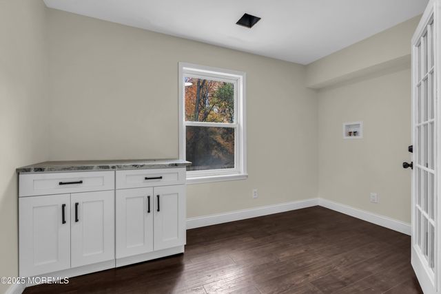 537 S Atlantic Avenue, Aberdeen, NJ 07747