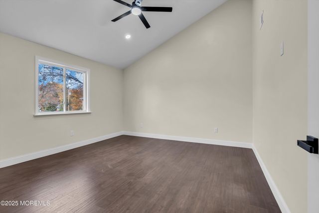 537 S Atlantic Avenue, Aberdeen, NJ 07747