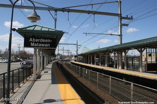 537 S Atlantic Avenue, Aberdeen, NJ 07747