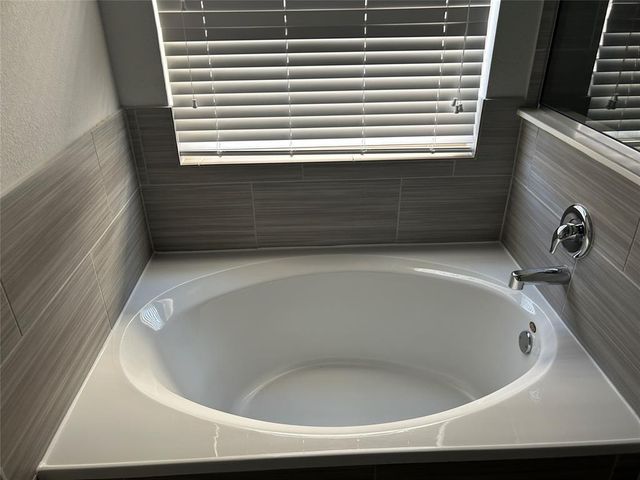 19804 RHIANNON ST N, Pflugerville, TX 78660