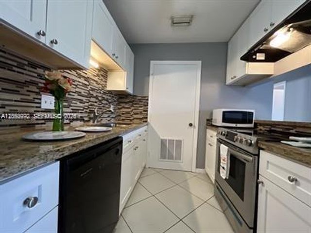 2313 N Congress Ave 34, Boynton Beach, FL 33426