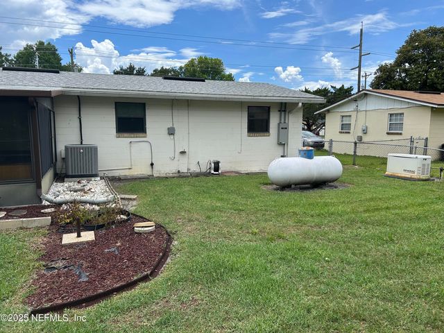 513 CLERMONT Avenue S, Orange Park, FL 32073