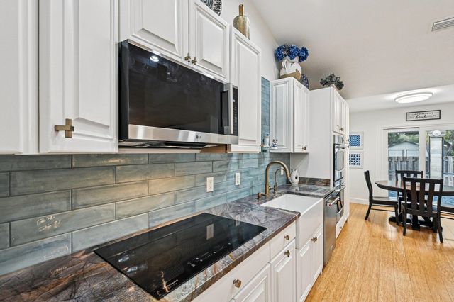 6364 Putnam St, St Augustine, FL 32080