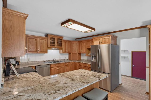 238 CRESTVIEW LANE, Nekoosa, WI 54457