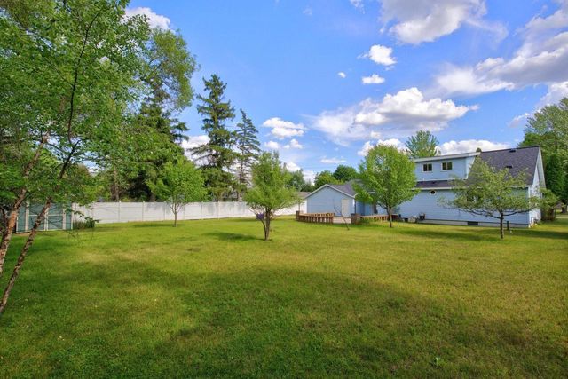 238 CRESTVIEW LANE, Nekoosa, WI 54457