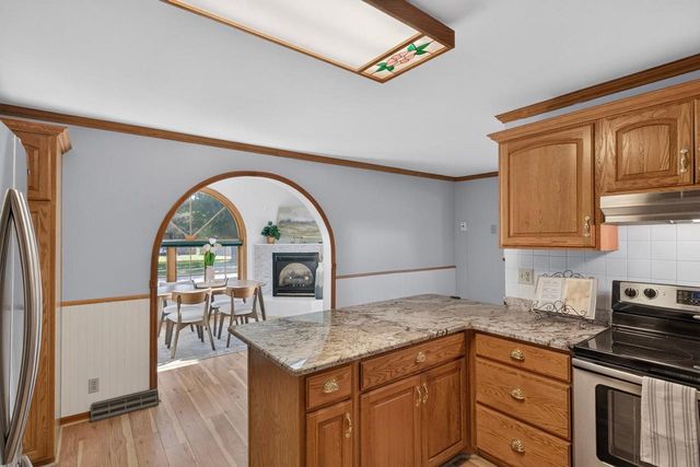 238 CRESTVIEW LANE, Nekoosa, WI 54457