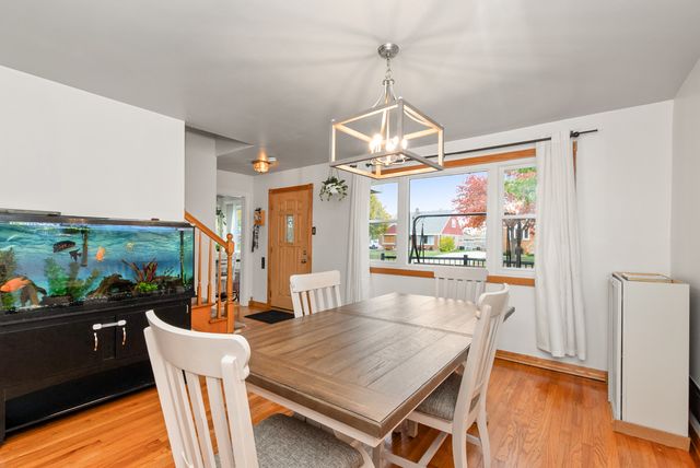 4045 Stillwell Place, Oak Lawn, IL 60453