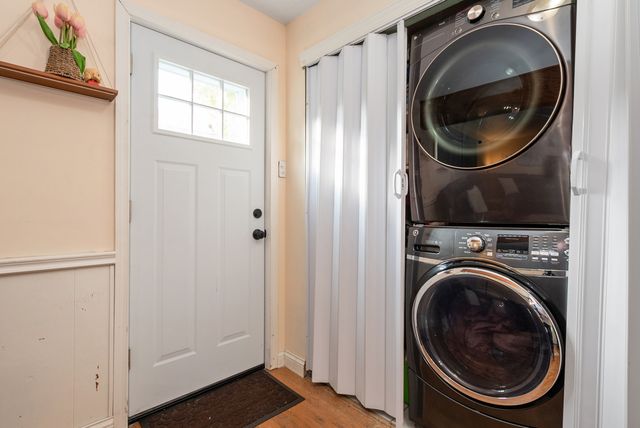 4045 Stillwell Place, Oak Lawn, IL 60453