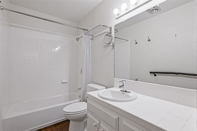 1532 Avenida De Las Americas, Santa Fe, NM 87507