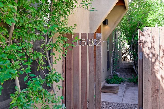 1532 Avenida De Las Americas, Santa Fe, NM 87507