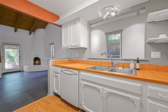 1532 Avenida De Las Americas, Santa Fe, NM 87507