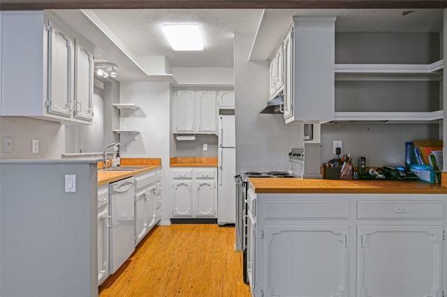 1532 Avenida De Las Americas, Santa Fe, NM 87507