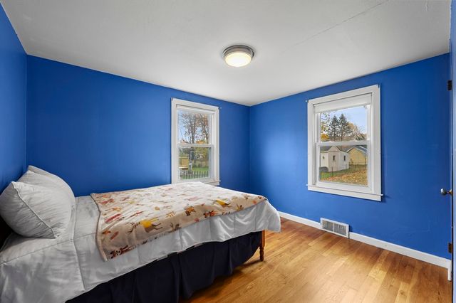 66 Oak St Ext, Dalton, MA 01226