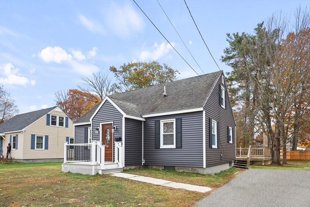 66 Oak St Ext, Dalton, MA 01226