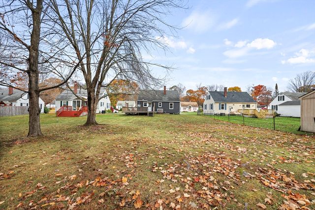 66 Oak St Ext, Dalton, MA 01226