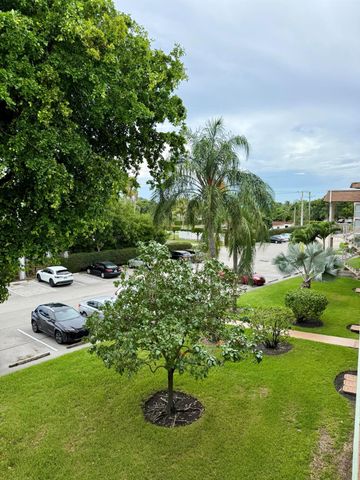 200 Village Green Circle E 310, Palm Springs, FL 33461