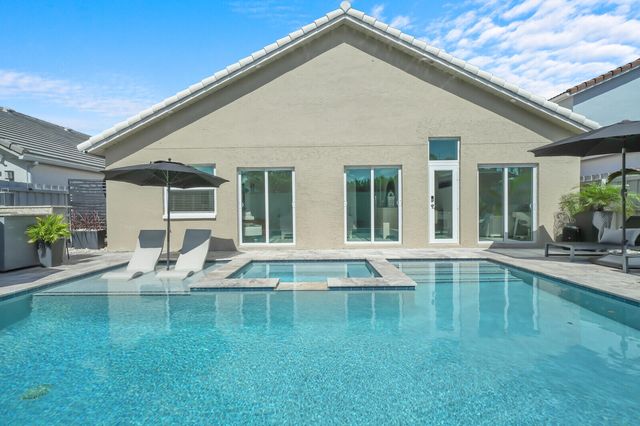 116 Cypress Cove, Jupiter, FL 33458