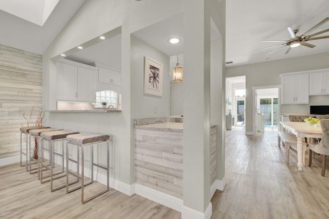 116 Cypress Cove, Jupiter, FL 33458