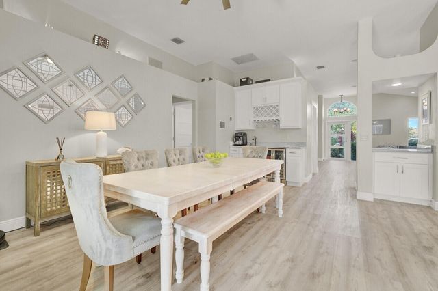 116 Cypress Cove, Jupiter, FL 33458
