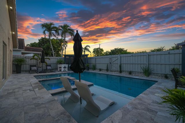 116 Cypress Cove, Jupiter, FL 33458