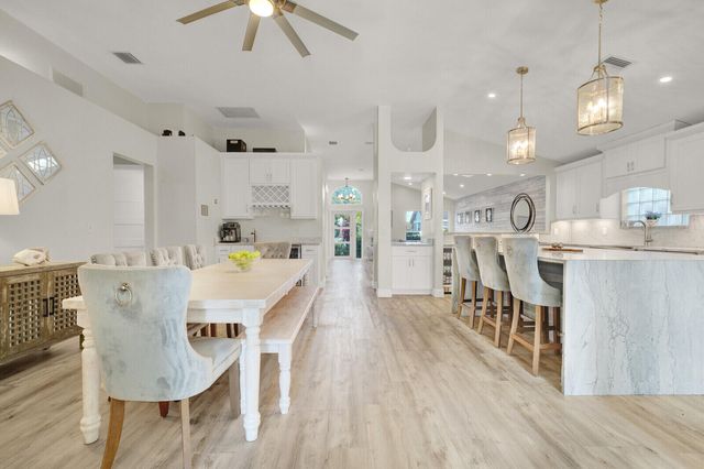 116 Cypress Cove, Jupiter, FL 33458