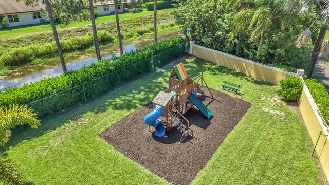 116 Cypress Cove, Jupiter, FL 33458