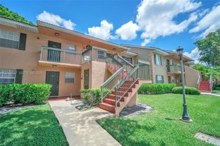 10369 NW 8th St 204, Pembroke Pines, FL 33026