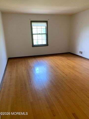 2 Carbury Road, Ocean Twp, NJ 07712