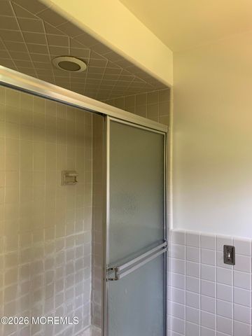 2 Carbury Road, Ocean Twp, NJ 07712