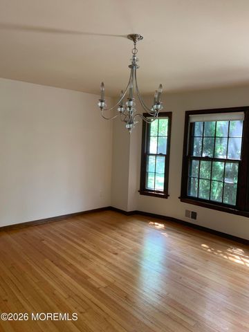 2 Carbury Road, Ocean Twp, NJ 07712