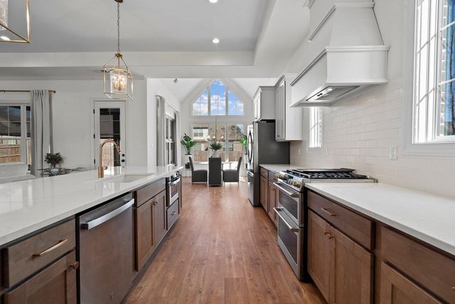 9554 GRAYS VALLEY DR, Cordova, TN 38018